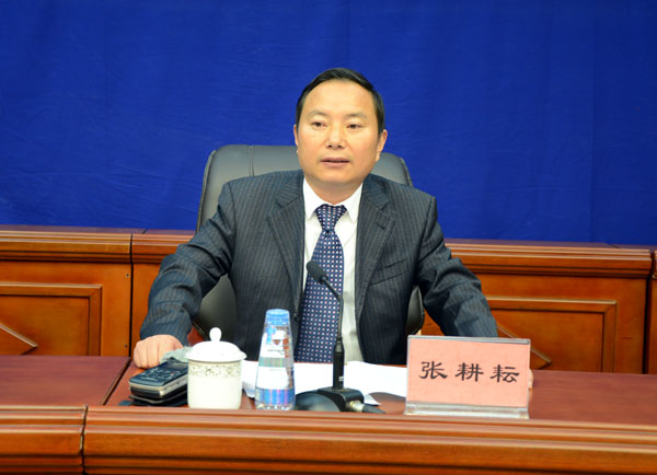 新闻发言人：林芝市委常委、副市长、2016雅江节活动组委会办公室主任 张耕耘.jpg