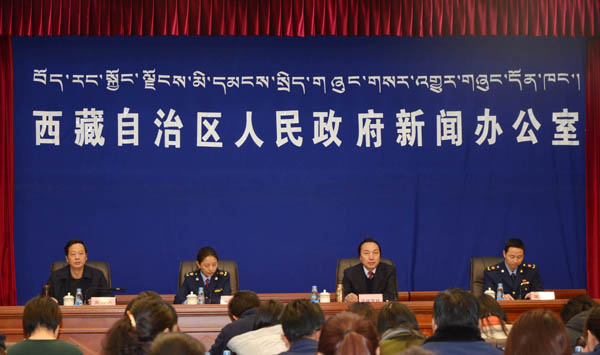 发布会现场.JPG