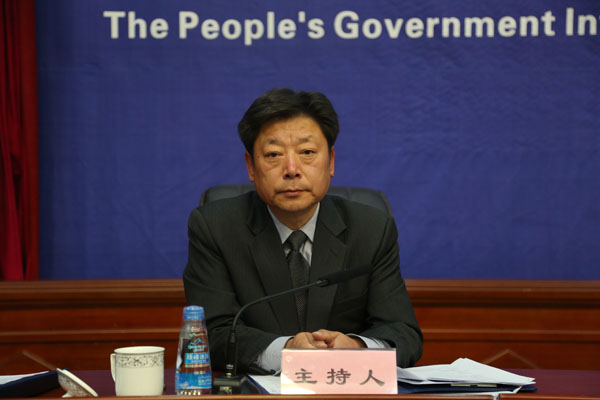 区党委宣传部巡视员、新闻办主任晋美旺措.jpg